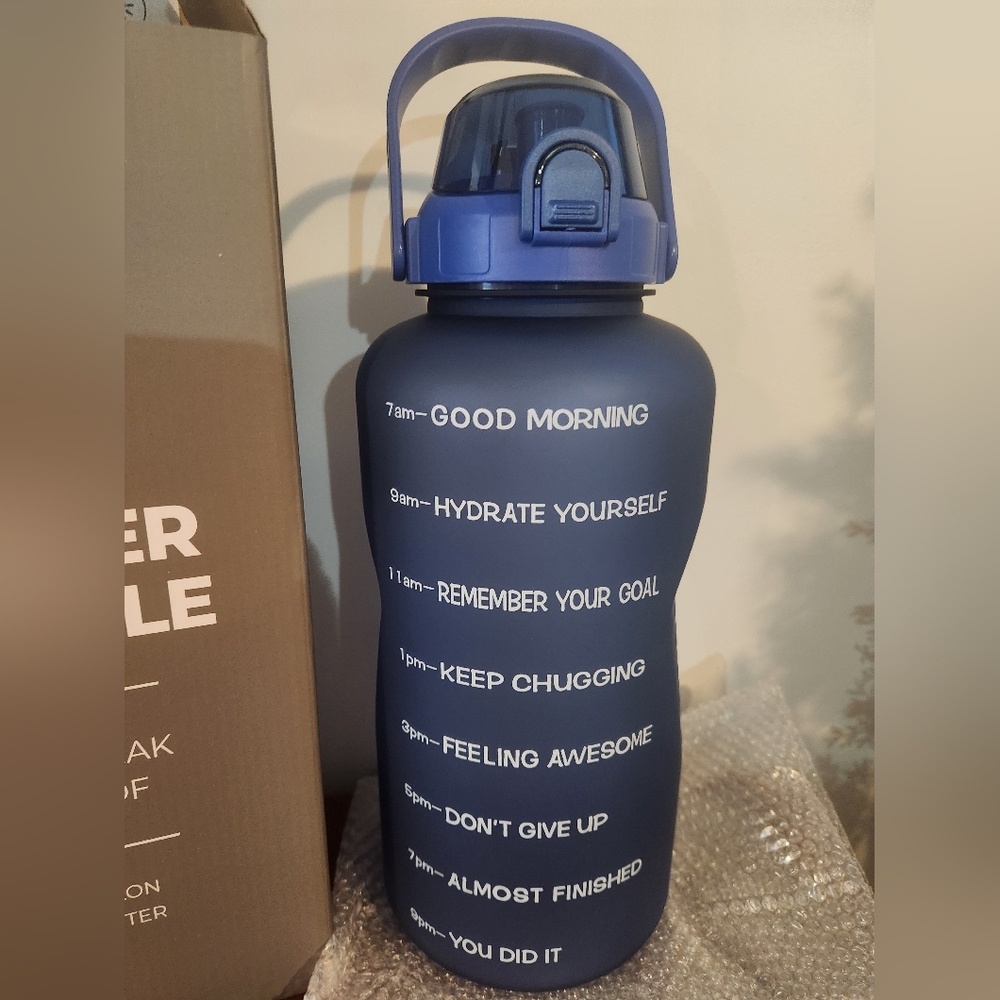 128 Oz (1 Gallon, 3.8L) Motivational Water Bottle With Straw & Handle, Blue BNIB